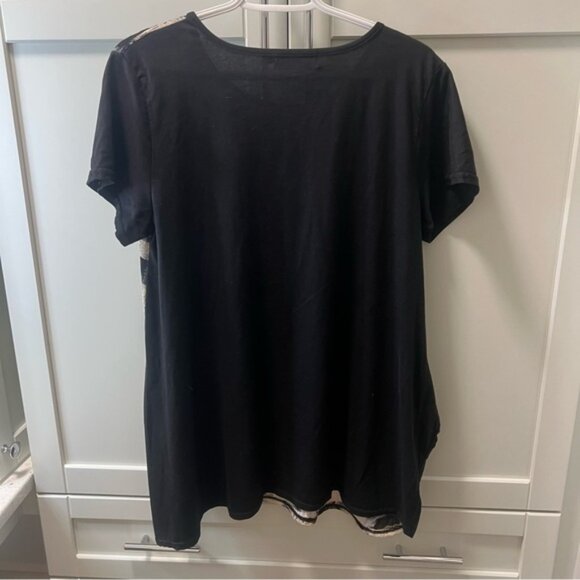 NWOT MODEL FRANCE Graphic Short Sleeve Tunic Top Tee Lightweight, Flowy O/S - Picture 7 of 8